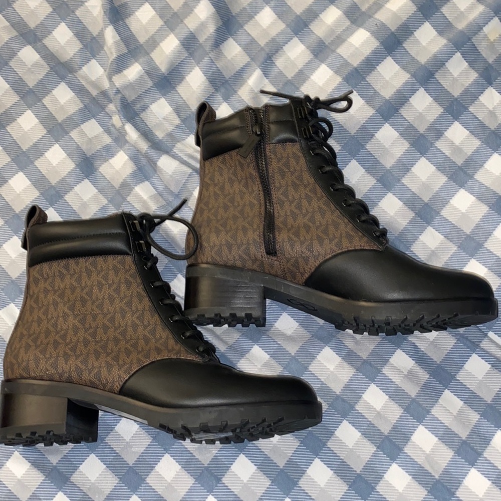 Michael Kors Boots